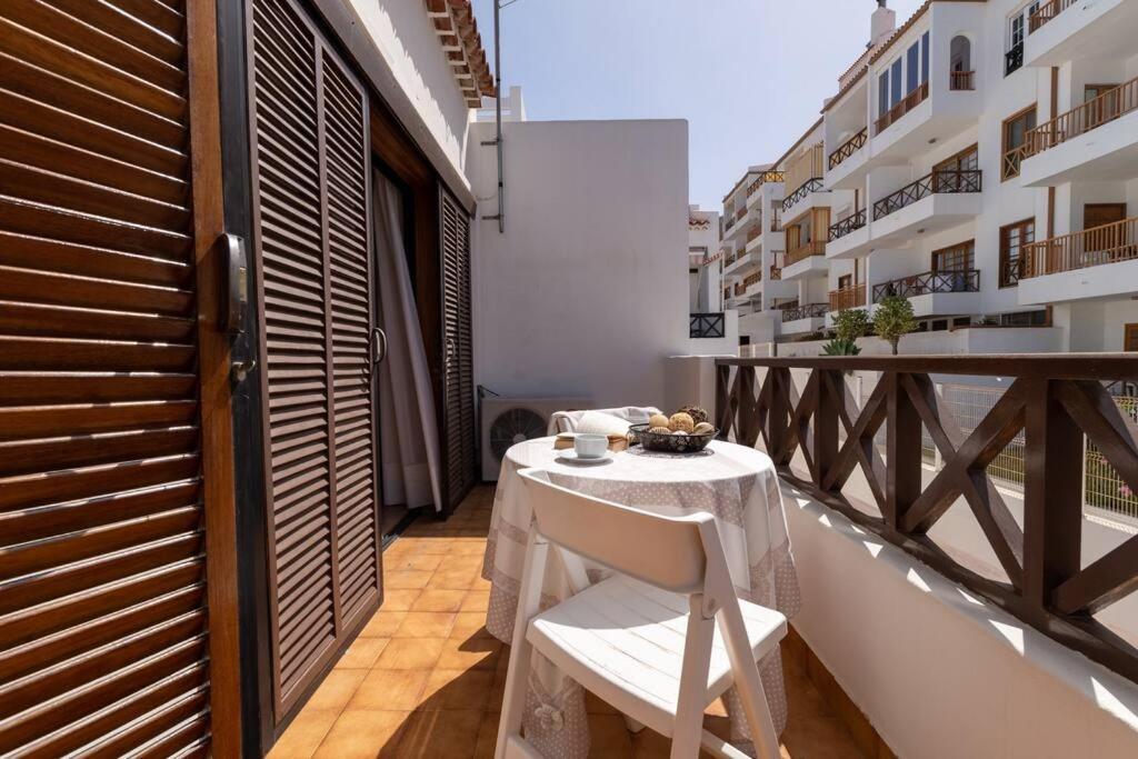 Apartamento Con 2 Terrazas En Los Cristianos Los Cristianos  Bagian luar foto