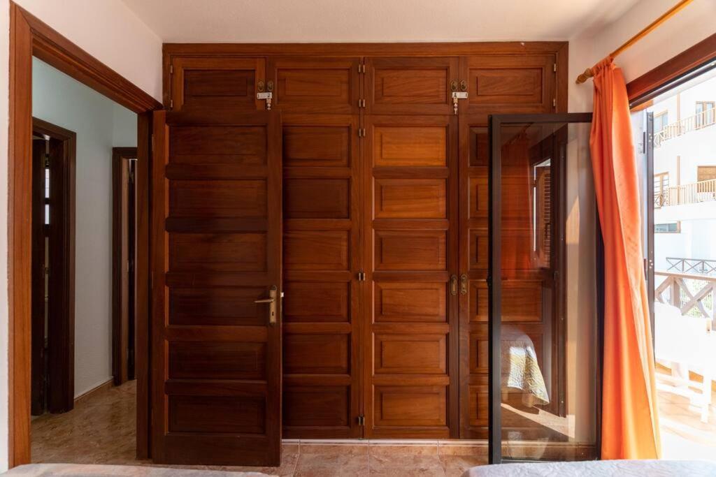 Apartamento Con 2 Terrazas En Los Cristianos Los Cristianos  Bagian luar foto