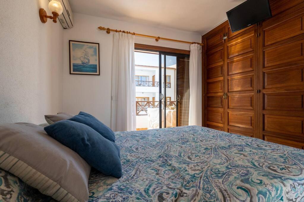 Apartamento Con 2 Terrazas En Los Cristianos Los Cristianos  Bagian luar foto