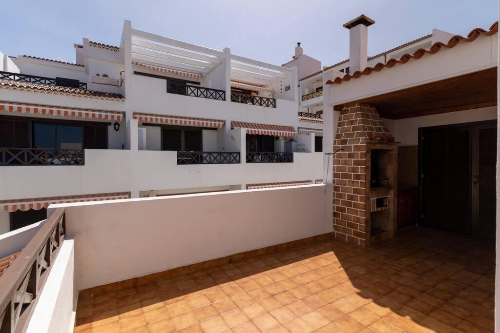 Apartamento Con 2 Terrazas En Los Cristianos Los Cristianos  Bagian luar foto